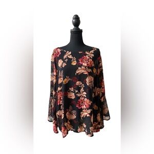 Signature Collection Black and Crimson Red Floral Boho Blouse with Flare Sleeves